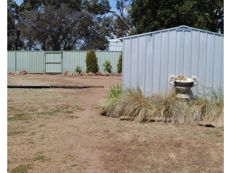 98 Gillies St, Maryborough VIC 3465