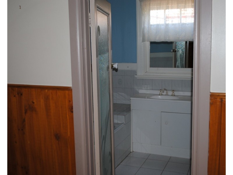 98 Gillies St, Maryborough VIC 3465