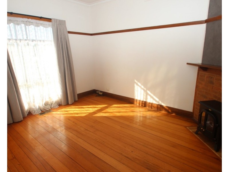 28 Sutton Road, Maryborough VIC 3465