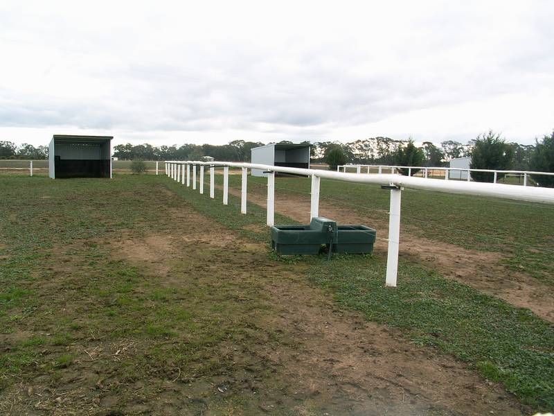 /323 Old Murray Road, Huntly VIC 3551