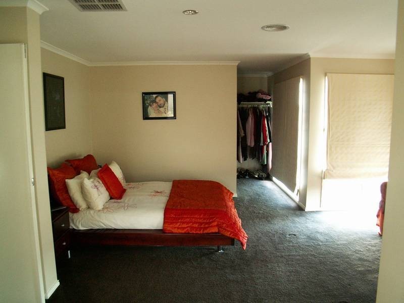 Melton West VIC 3337