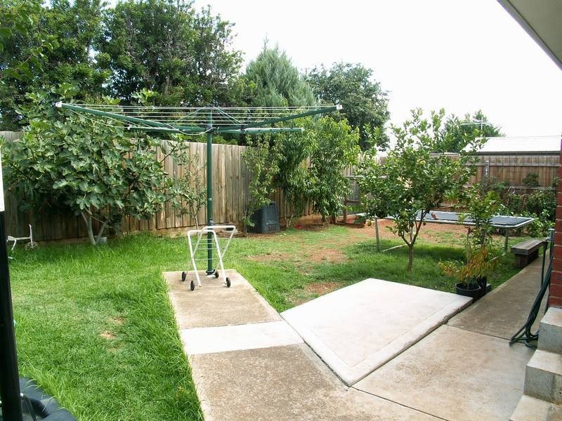 7 Oldershaw Road, Melton VIC 3337