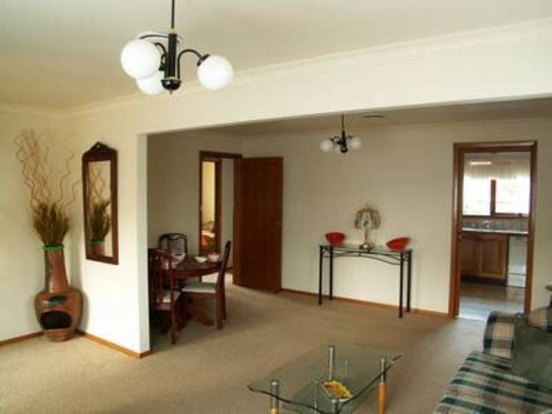 Avondale Heights VIC 3034