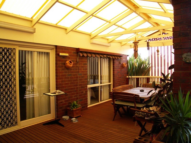 Melton West VIC 3337