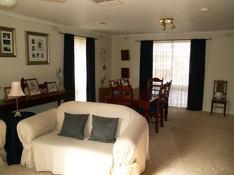 Melton West VIC 3337