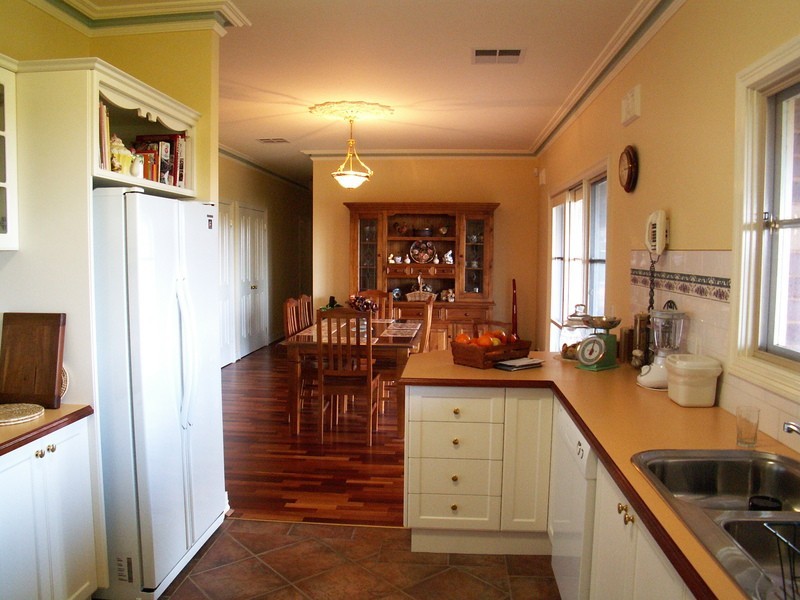 67-69 Greens Road, Melton South VIC 3338