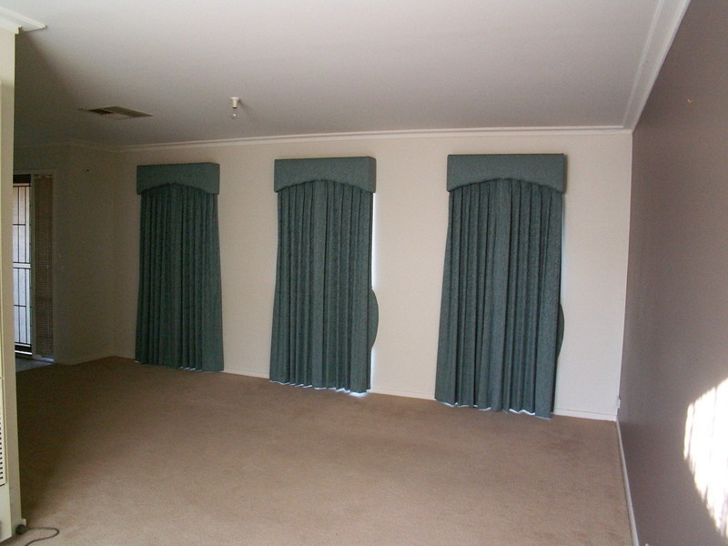 Melton West VIC 3337