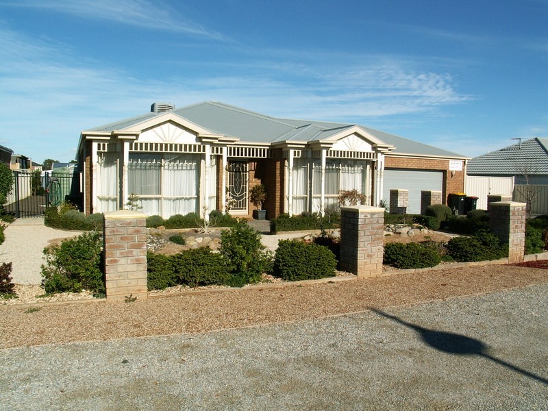 Melton West VIC 3337