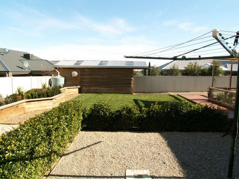 Melton West VIC 3337