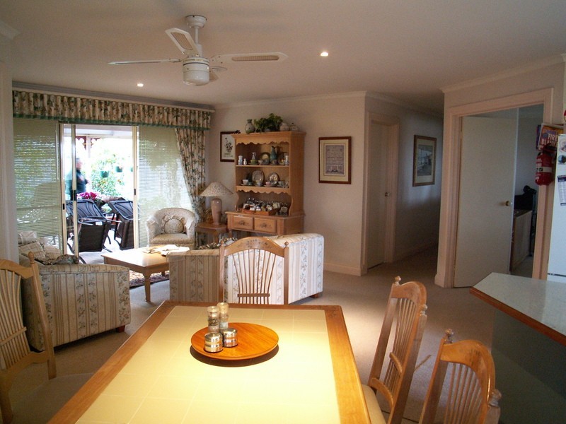 Melton West VIC 3337
