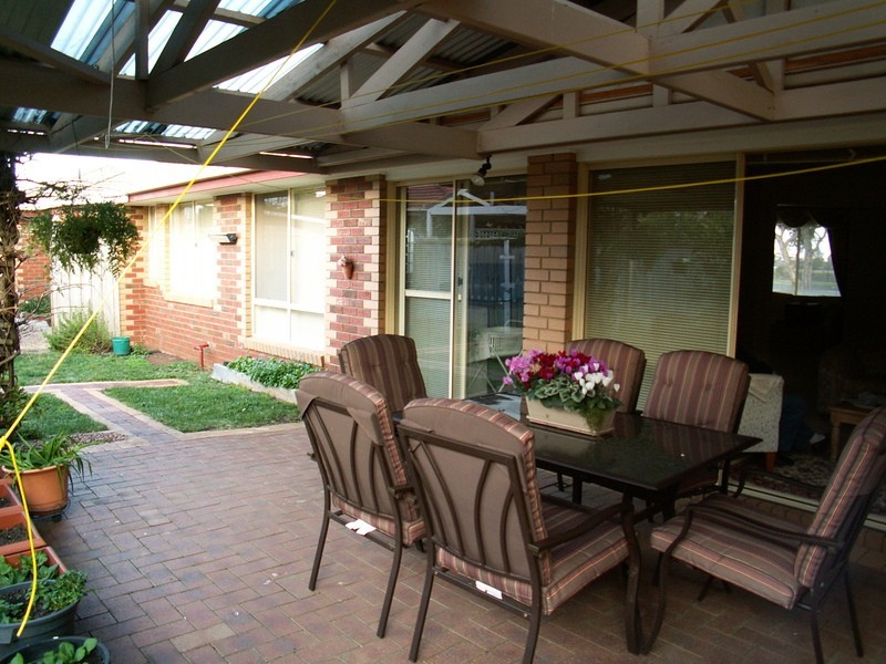 Melton West VIC 3337