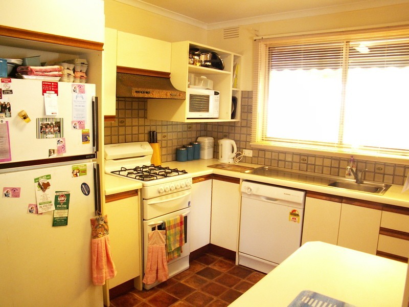 Melton West VIC 3337