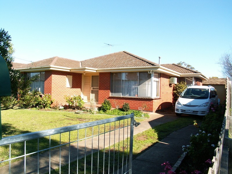 Melton South VIC 3338