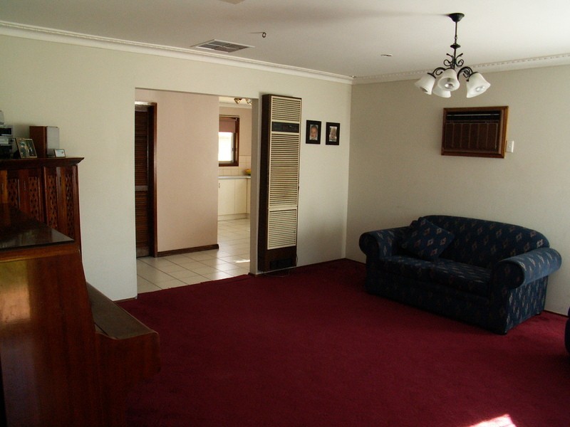 Melton South VIC 3338