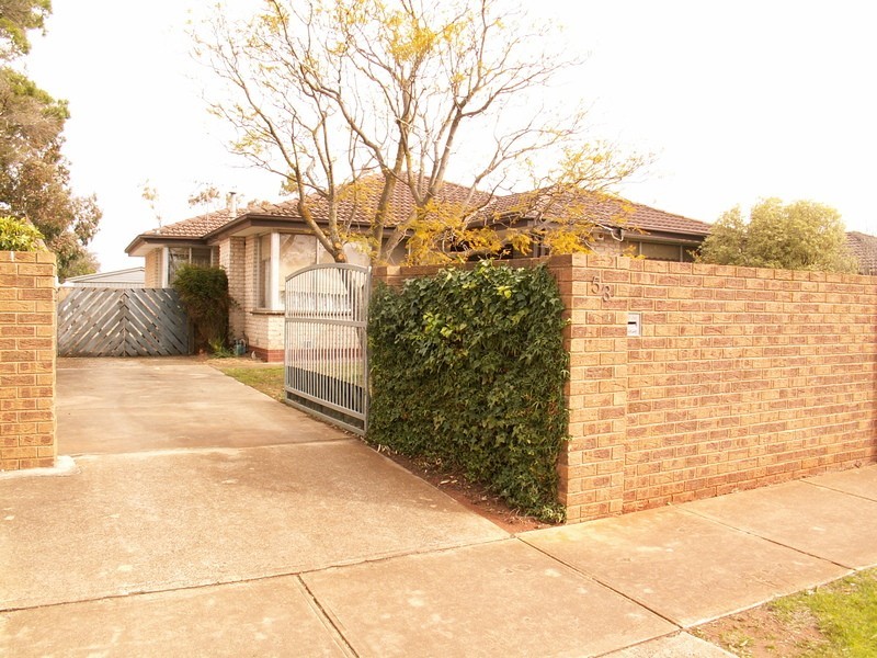 Melton South VIC 3338