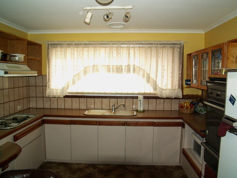 Melton South VIC 3338