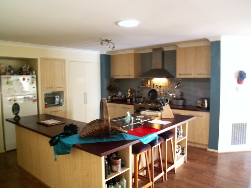 Melton West VIC 3337