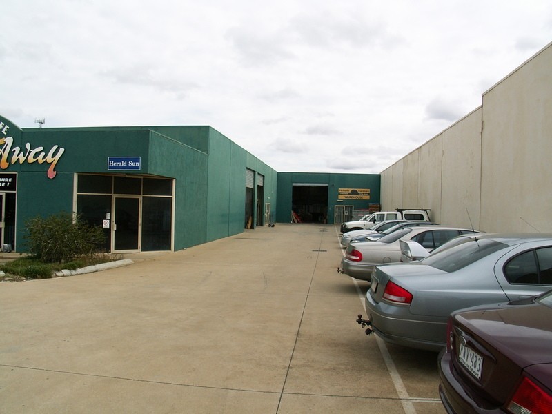 Factory 4/4 Norton Drive, Melton VIC 3337