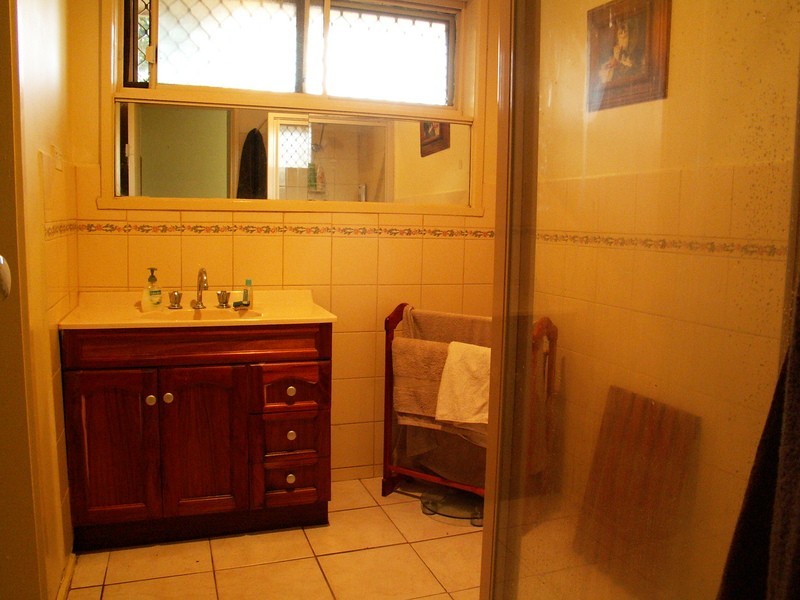 Melton South VIC 3338