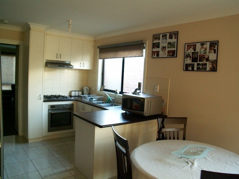 Melton West VIC 3337