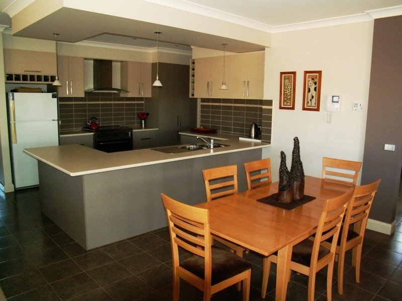 Melton West VIC 3337