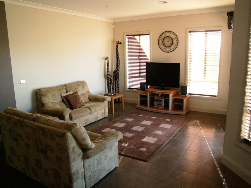 Melton West VIC 3337