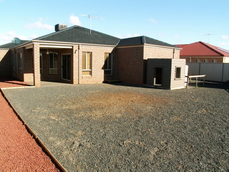 Melton West VIC 3337