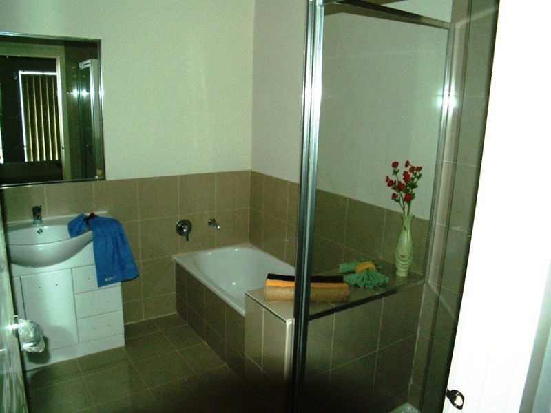 15/62 Andrew Street, Melton South VIC 3338