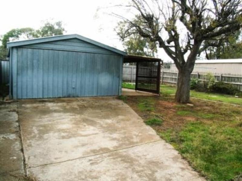 Melton South VIC 3338