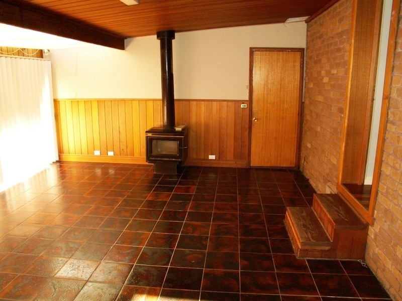 Melton South VIC 3338