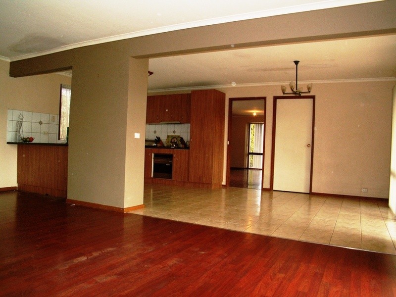 48 Centenary Avenue, Melton VIC 3337