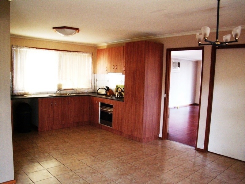 48 Centenary Avenue, Melton VIC 3337