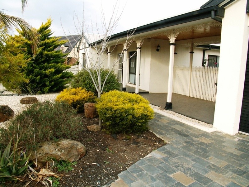 13 Priscilla Court, Melton VIC 3337