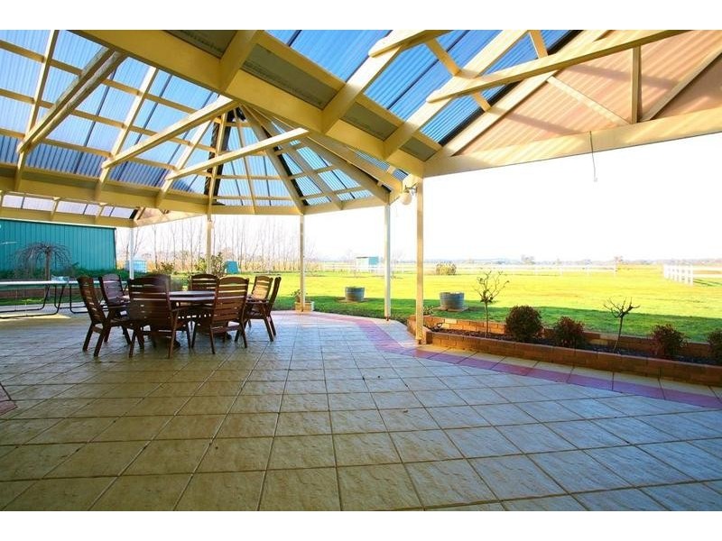 1611 Gisborne Melton Road, Toolern Vale VIC 3337