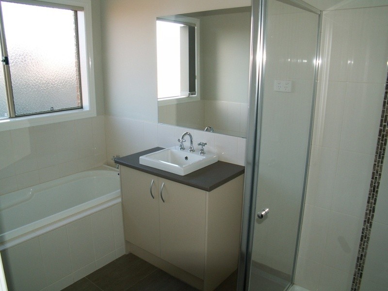 343 Centenary Avenue, Melton VIC 3337