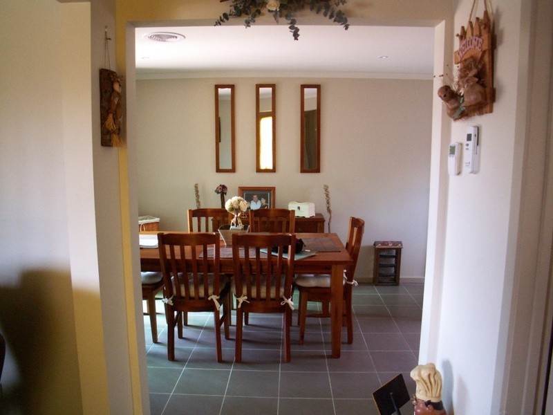 Melton West VIC 3337