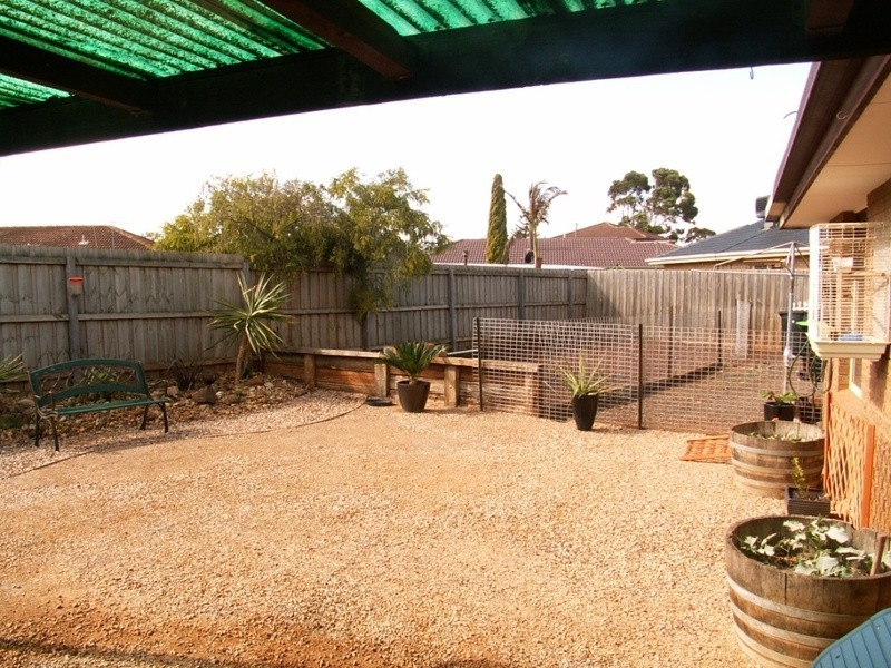 Melton West VIC 3337