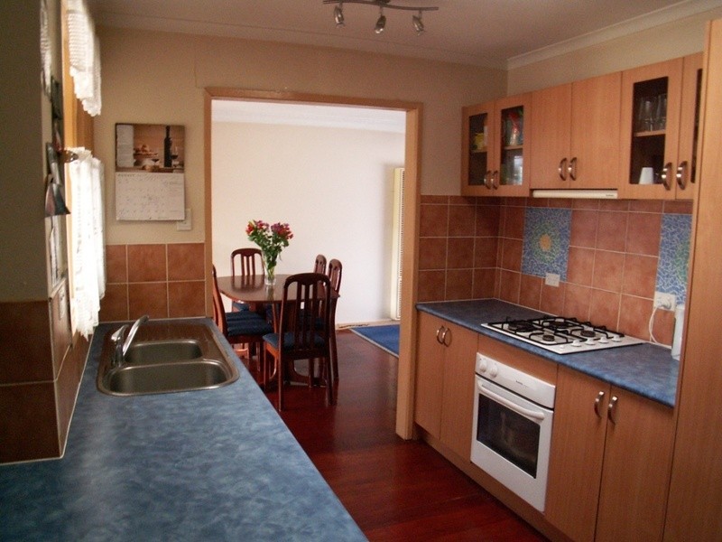 Melton South VIC 3338