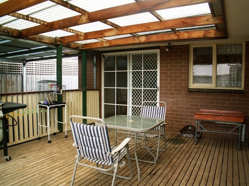 Melton South VIC 3338