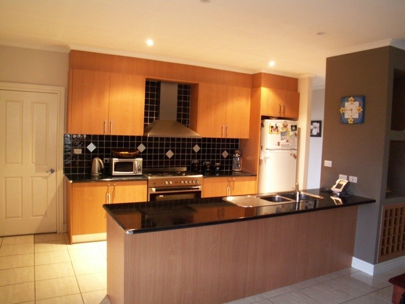 Melton West VIC 3337