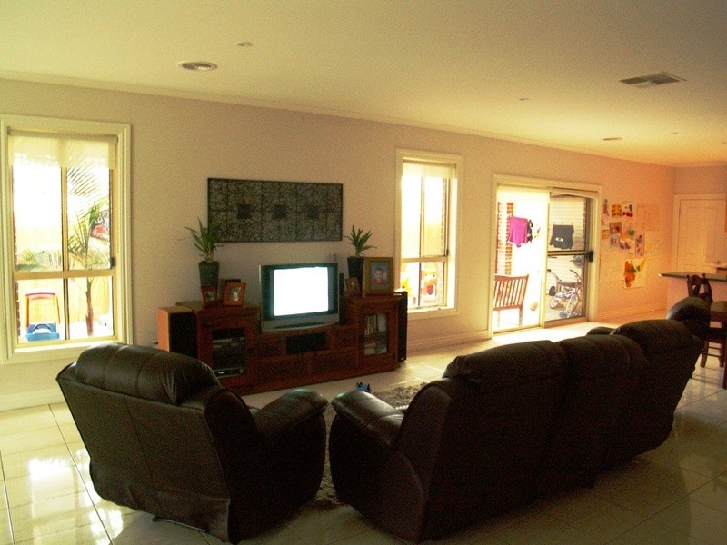 Melton West VIC 3337