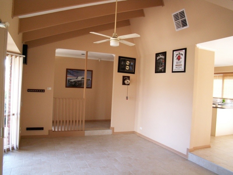 Melton South VIC 3338