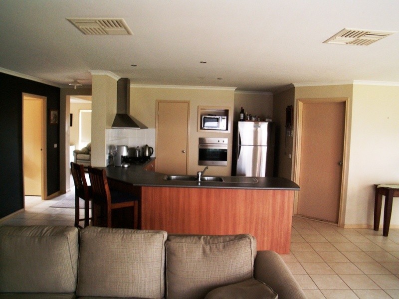 Brookfield VIC 3338