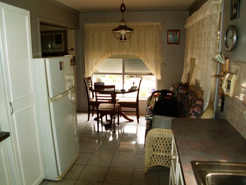 Melton South VIC 3338