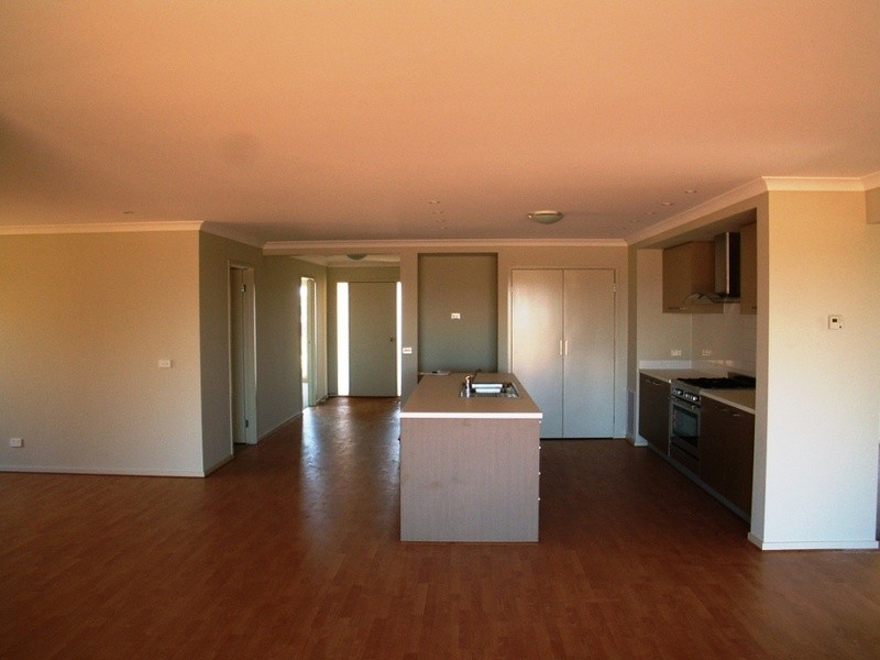 210 Clarkes Road, Brookfield VIC 3338