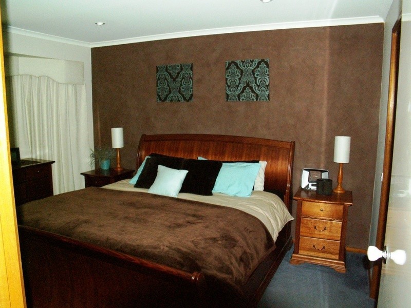 Melton West VIC 3337