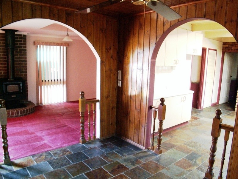 9 Irving Road, Melton VIC 3337