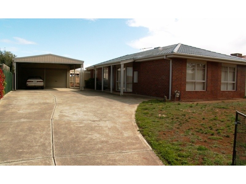 129 Exford Road, Melton South VIC 3338