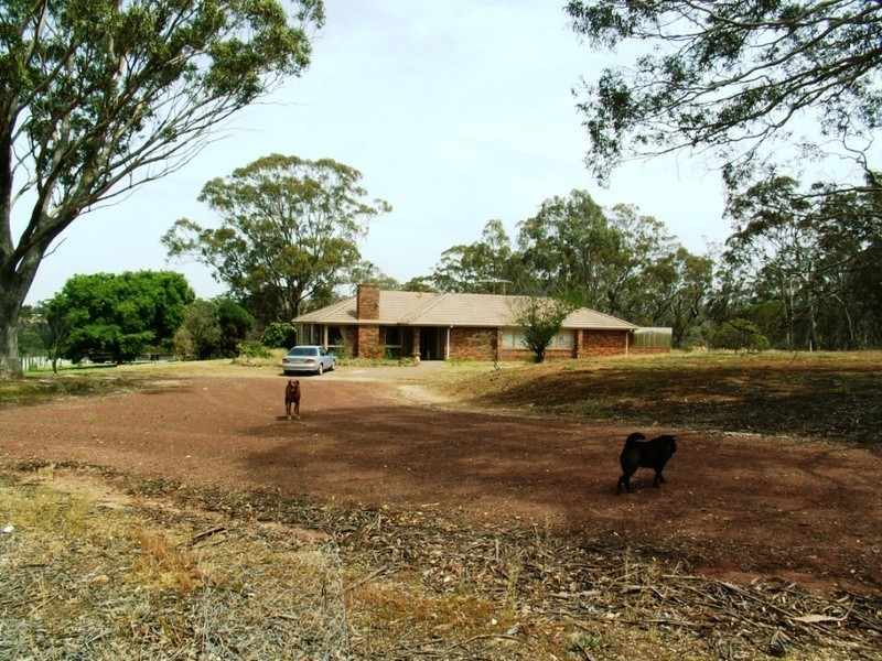 163 Hjorths Road, Toolern Vale VIC 3337