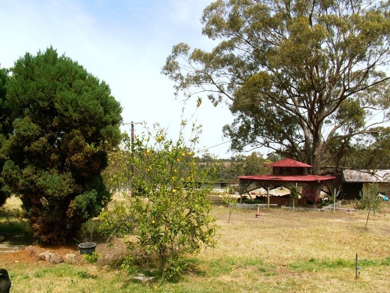163 Hjorths Road, Toolern Vale VIC 3337